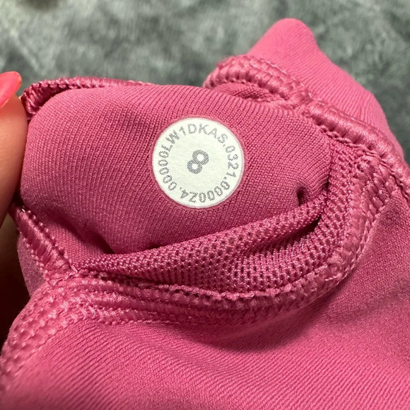 Lululemon Align Cropped Tank Top Pink Lychee women’s Size 8 workout yoga summer - Picture 4 of 5